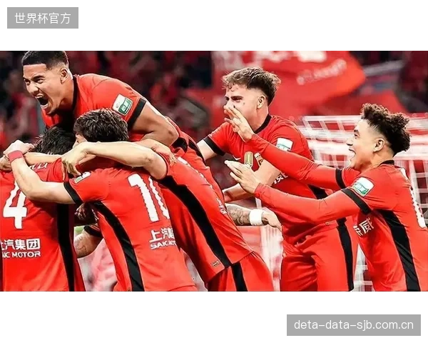 数据无法掩盖锋线效率低下,穆斯卡特麾下的上海海港进攻转化率仅列联赛第11位。 数据无法掩盖锋线效率低下,穆斯卡特麾下的上海海港进攻转化率仅列联赛第11位。